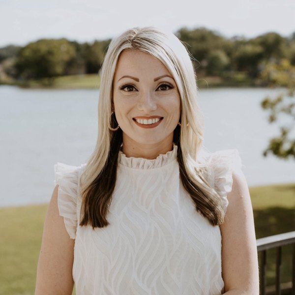 Holly, transaction coordinator